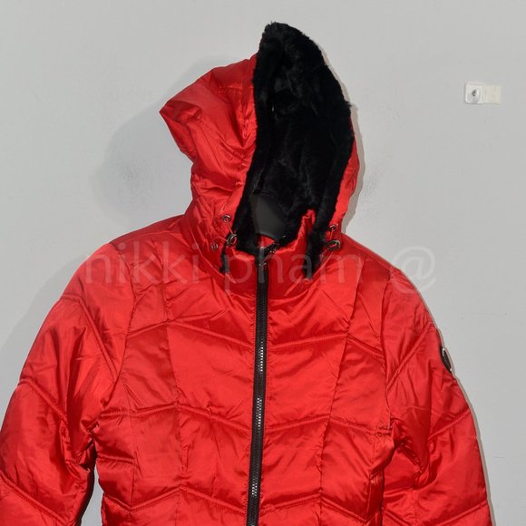 NWT Nautica Ladies’ Puffer Jacket IN RED - Picture 5 of 11